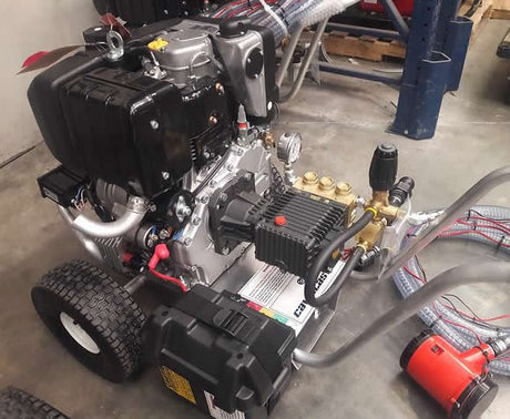 CaviBlaster 0625-DE Diesel Engine with Electric Start