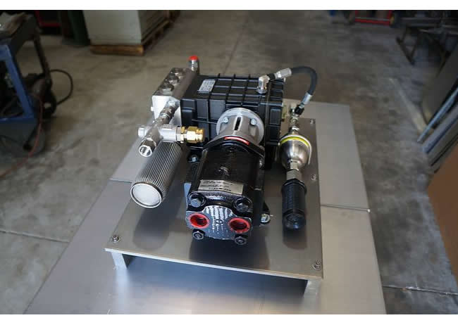 CaviBlaster 1030-ROV Submersible