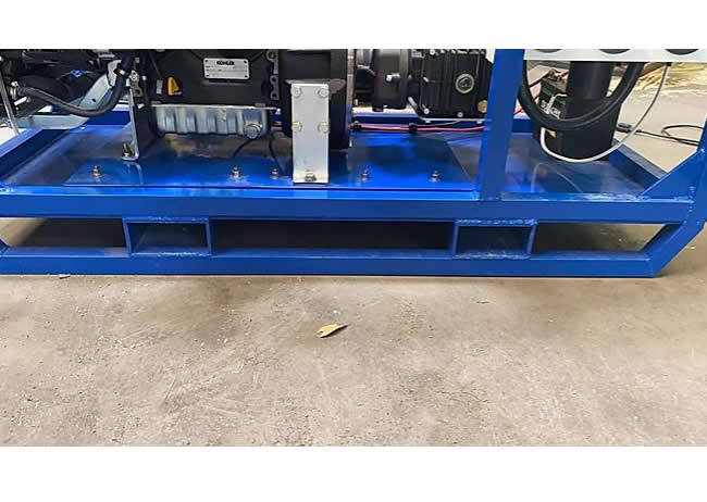 CaviBlaster 1325-D Diesel Engine
