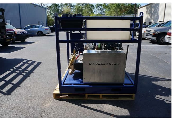 CaviBlaster 3040-D Diesel Engine